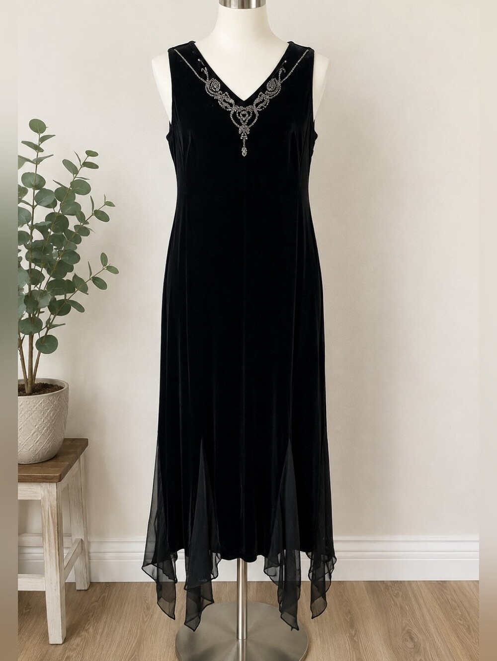 Dress Barn Black Velvet Beaded Sleeveless Midi Dress Handkerchief Hem